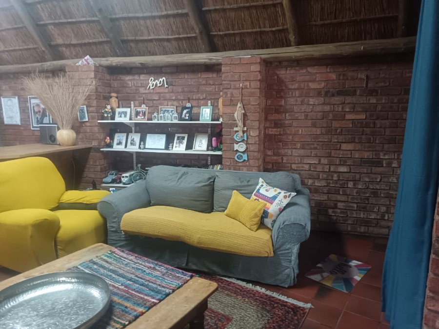 3 Bedroom Property for Sale in Roylglen Gardens Northern Cape